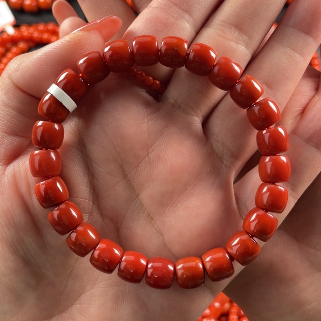 V***r南红玛瑙未镶嵌手链妞8.8