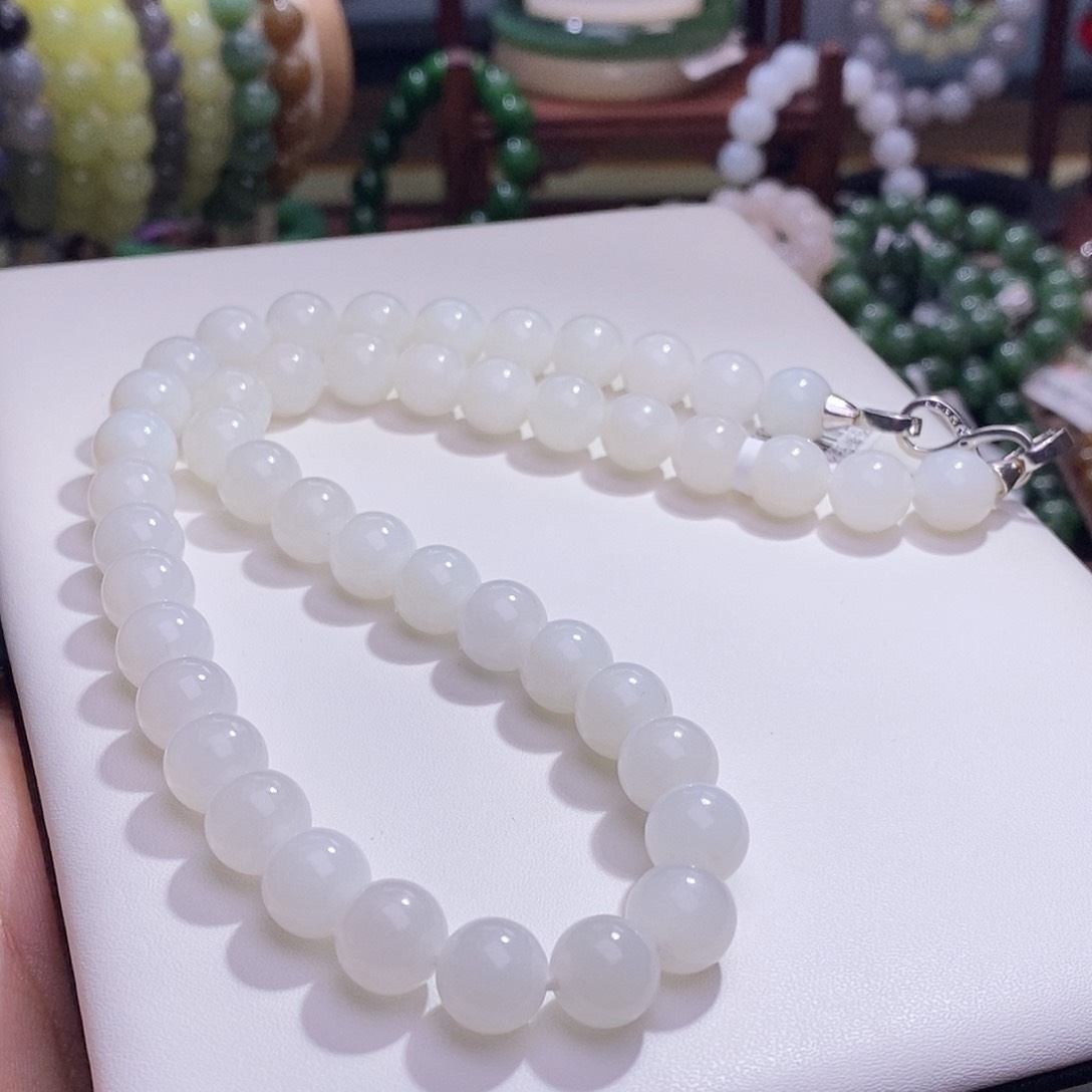 和田玉未镶嵌收藏新疆羊脂白玉老矿料圆珠项链10m