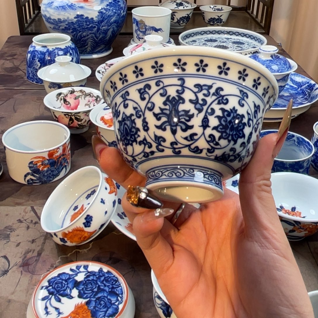 瓷片闪闪闪闪闪闪闪闪闪闪闪