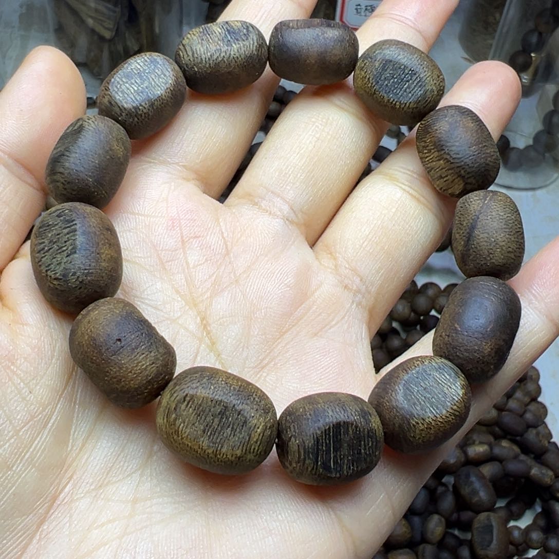 沉香手串奇楠手串卡13-22.6克多样性发一