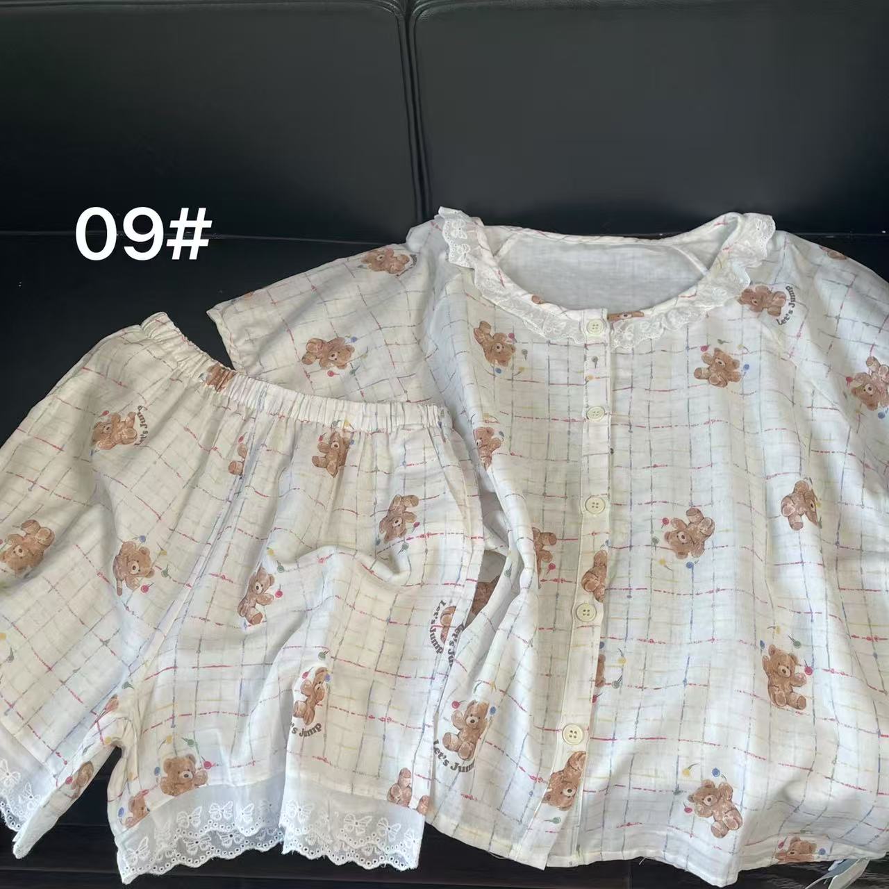 『雨美 Show』3012花边格子小熊短裤套装09