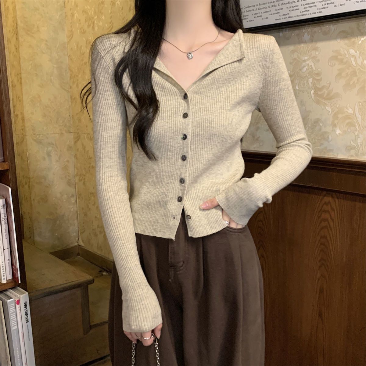 气质修身Polo翻领针织开衫女早春别致V领毛衣打底衫内搭长袖上衣