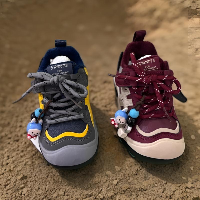 儿童加绒二棉和大棉潮款防踢男童女童休闲防滑魔术贴运动鞋5603