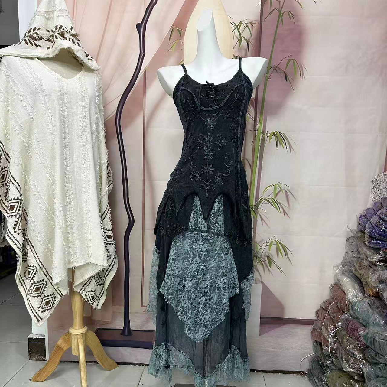 尼泊尔手工精灵刺绣套装部落风森女多巴胺风格穿搭