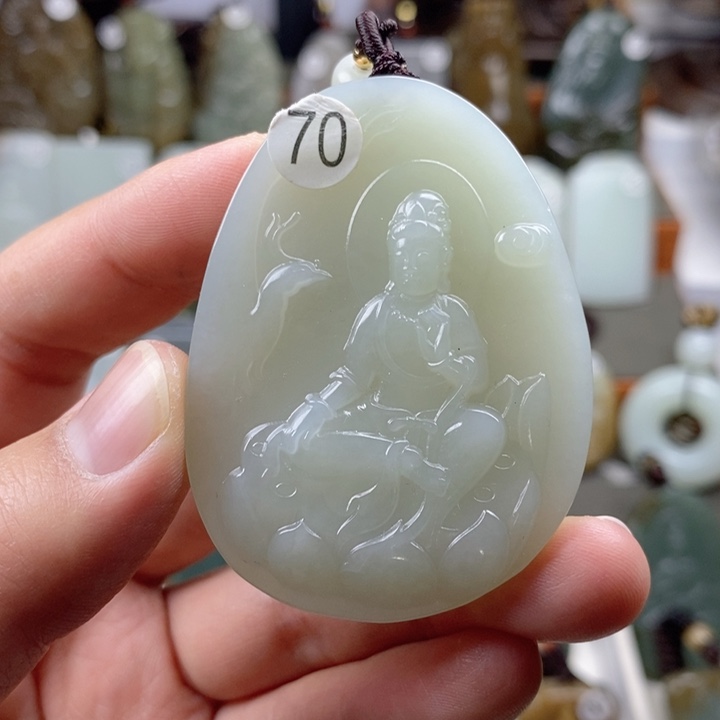 和田玉未镶嵌颈饰