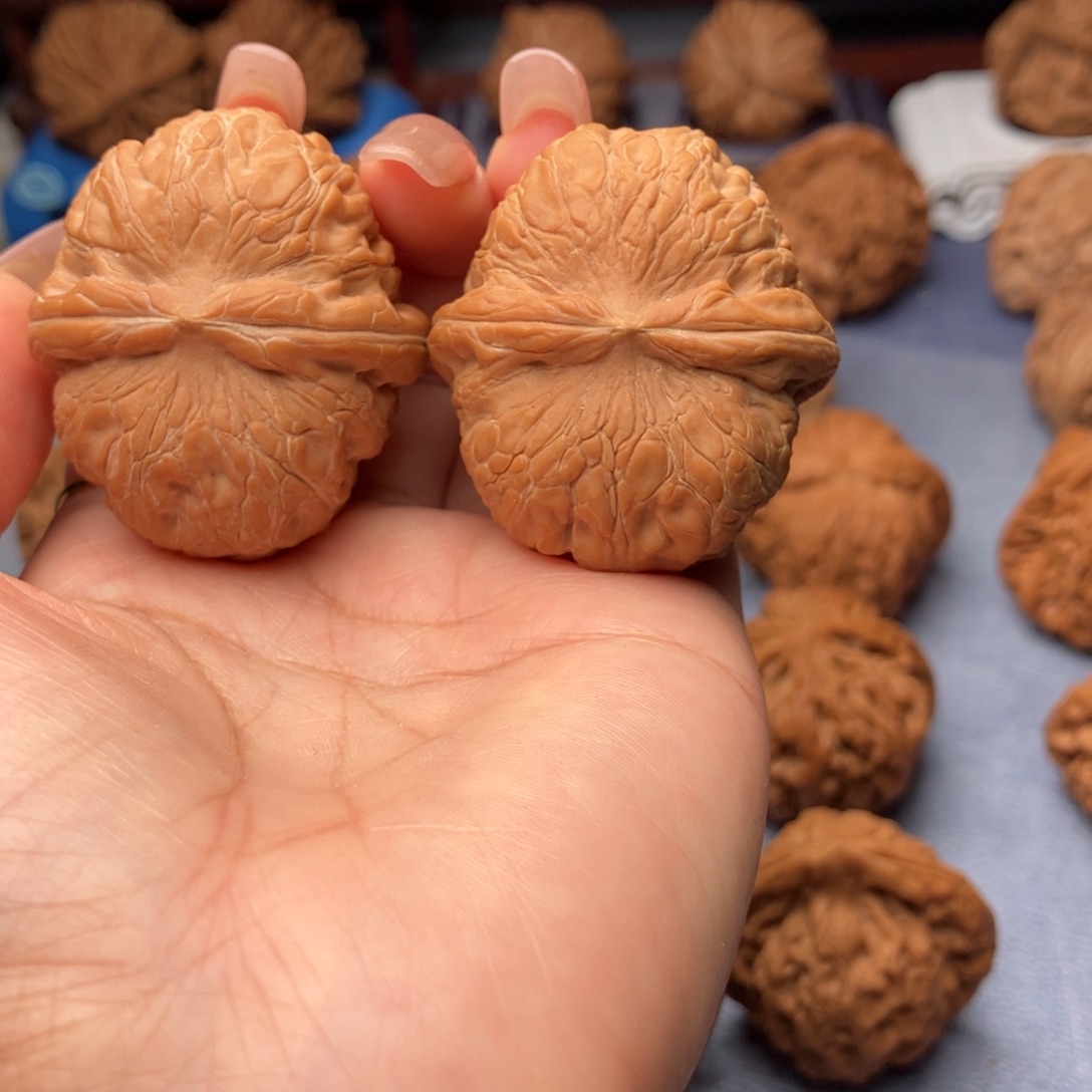 文玩核桃把件平谷元宝40