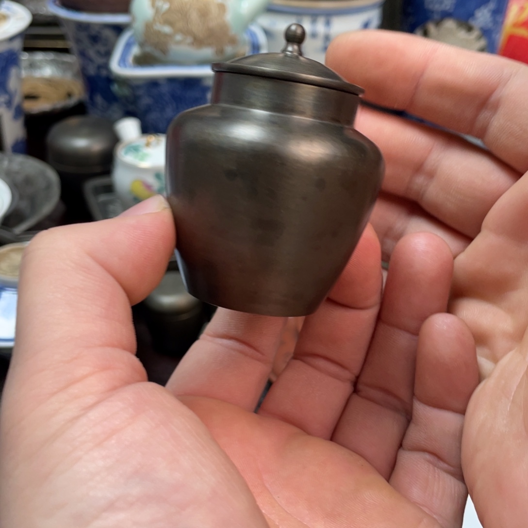 核桃两个球核桃两个球茶叶罐