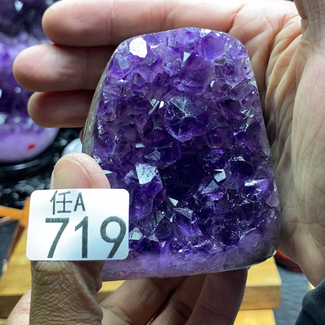 水晶大型摆件（非配饰）未镶嵌