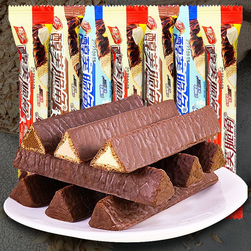 三角酥醇芙脆角涂层巧克力角夹心饼干长条果仁味谷物巧克力棒