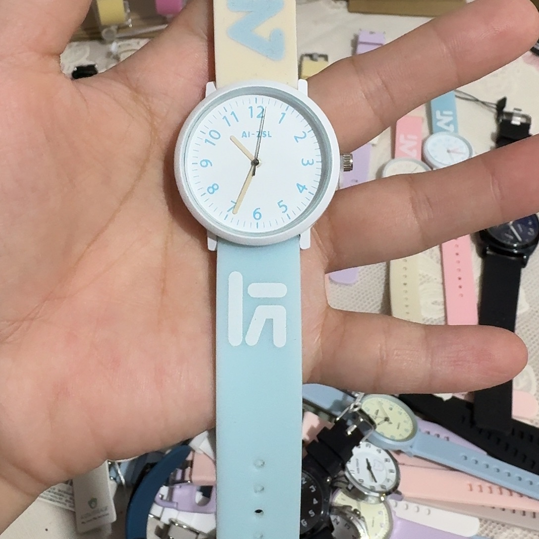 钢锻造碳石英机芯-光能机芯