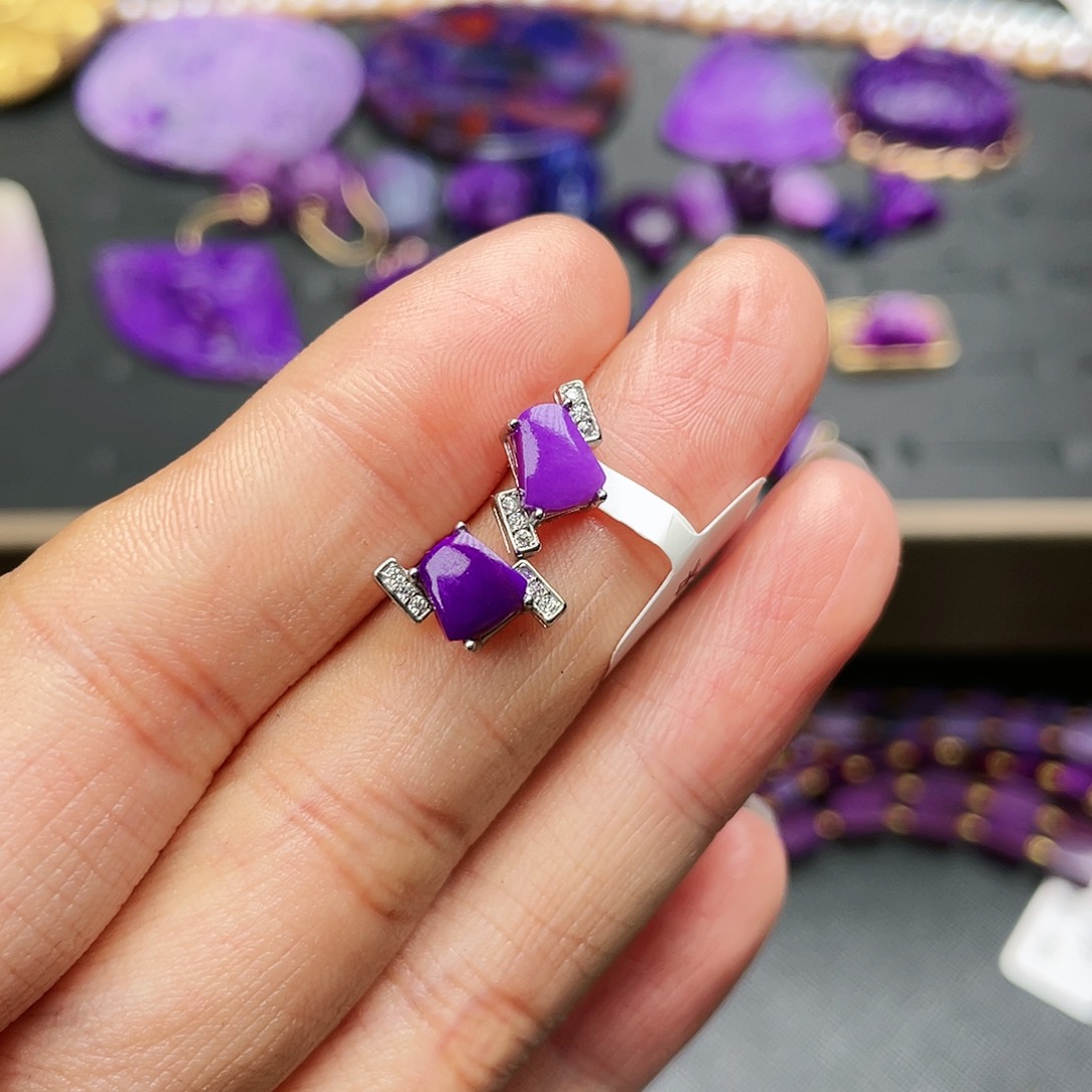 苏纪石（舒俱来）耳钉银S925镶嵌