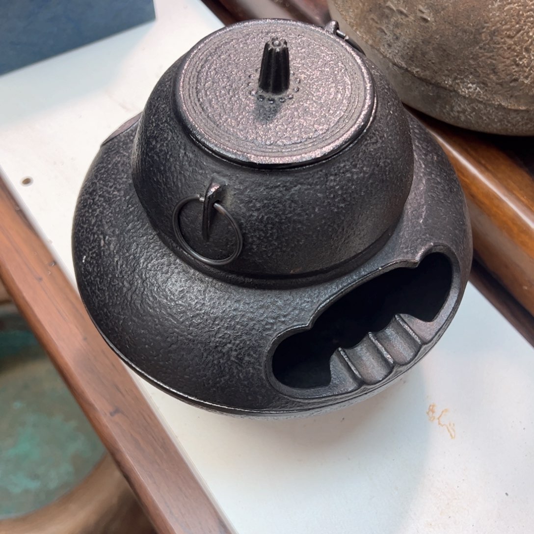 龙*铁釜铁火炉很小茶道具