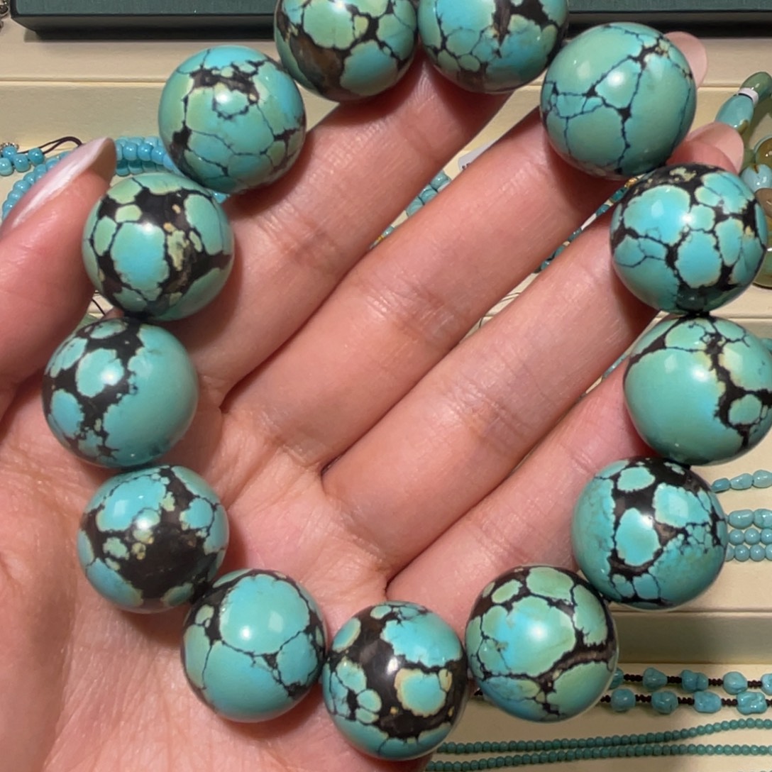 绿松石未镶嵌圆珠手串