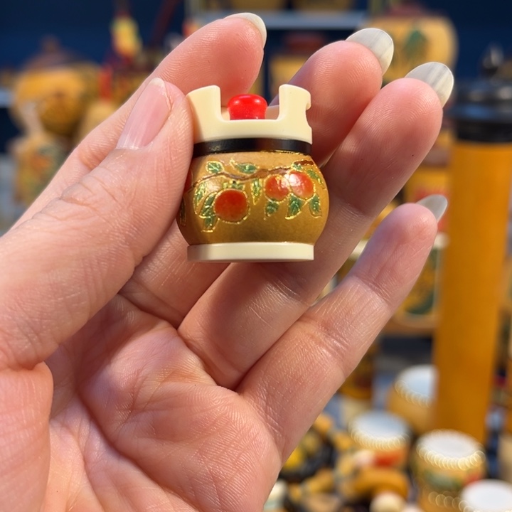 大叶紫檀（黑酸枝木类）