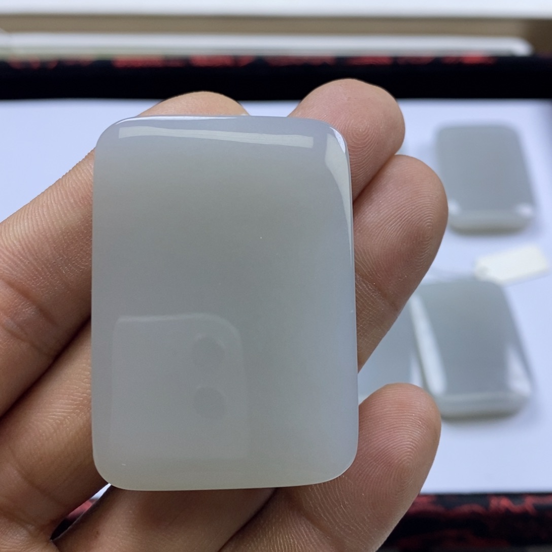 颈饰未镶嵌和田玉明**械