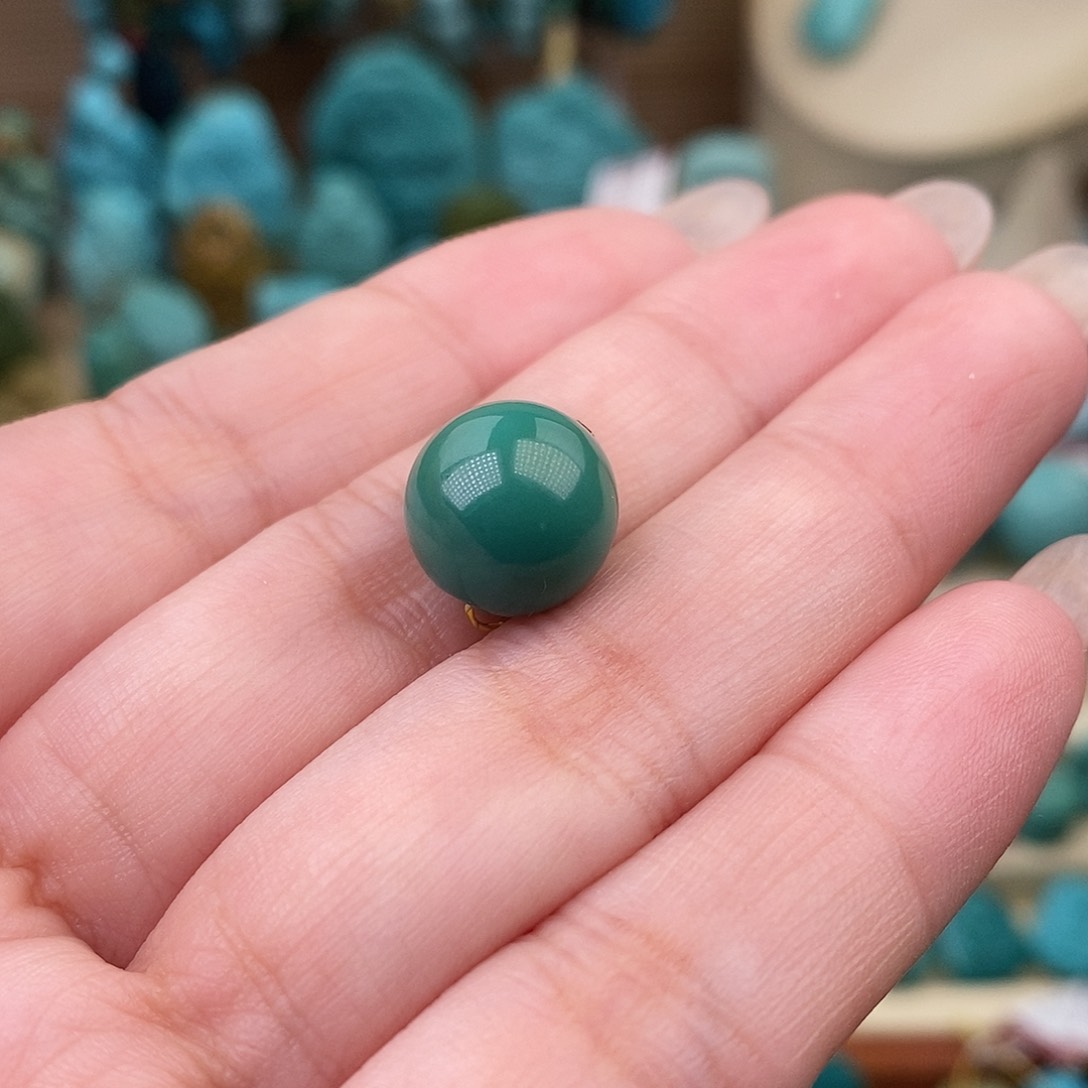 未镶嵌绿松石珠宝奇石