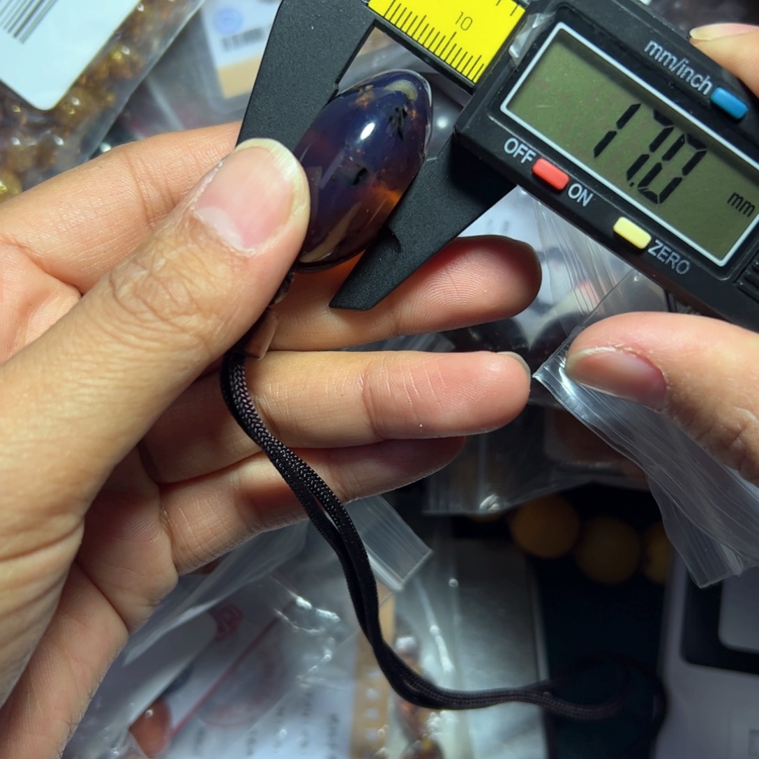 琥珀珠宝奇石未镶嵌129