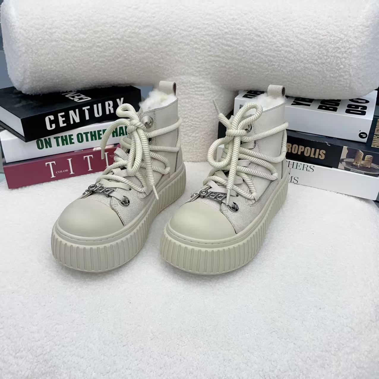 现货D4｜真皮全毛里时尚潮流雪地靴女｜标准尺码｜2471-1