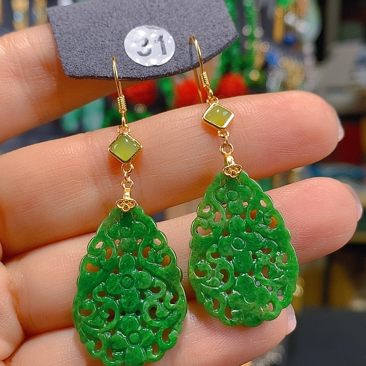 翡翠未镶嵌耳饰翡翠