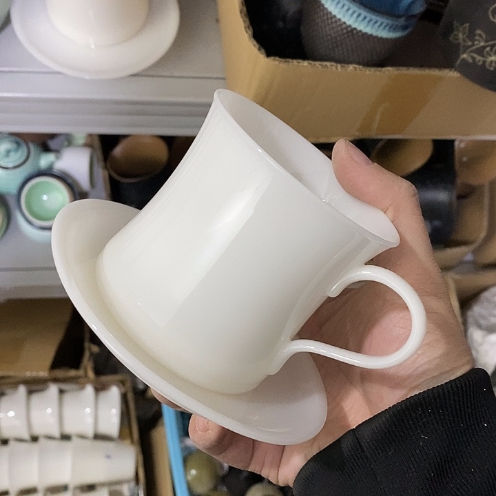 陶瓷艺术品及陶瓷制品