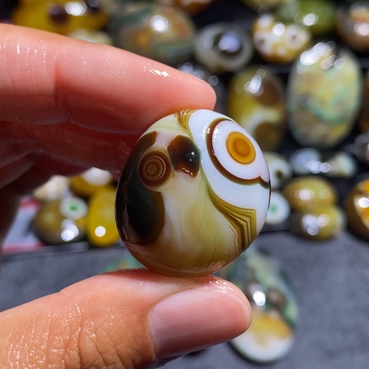 玛瑙/玉髓珠宝奇石未镶嵌