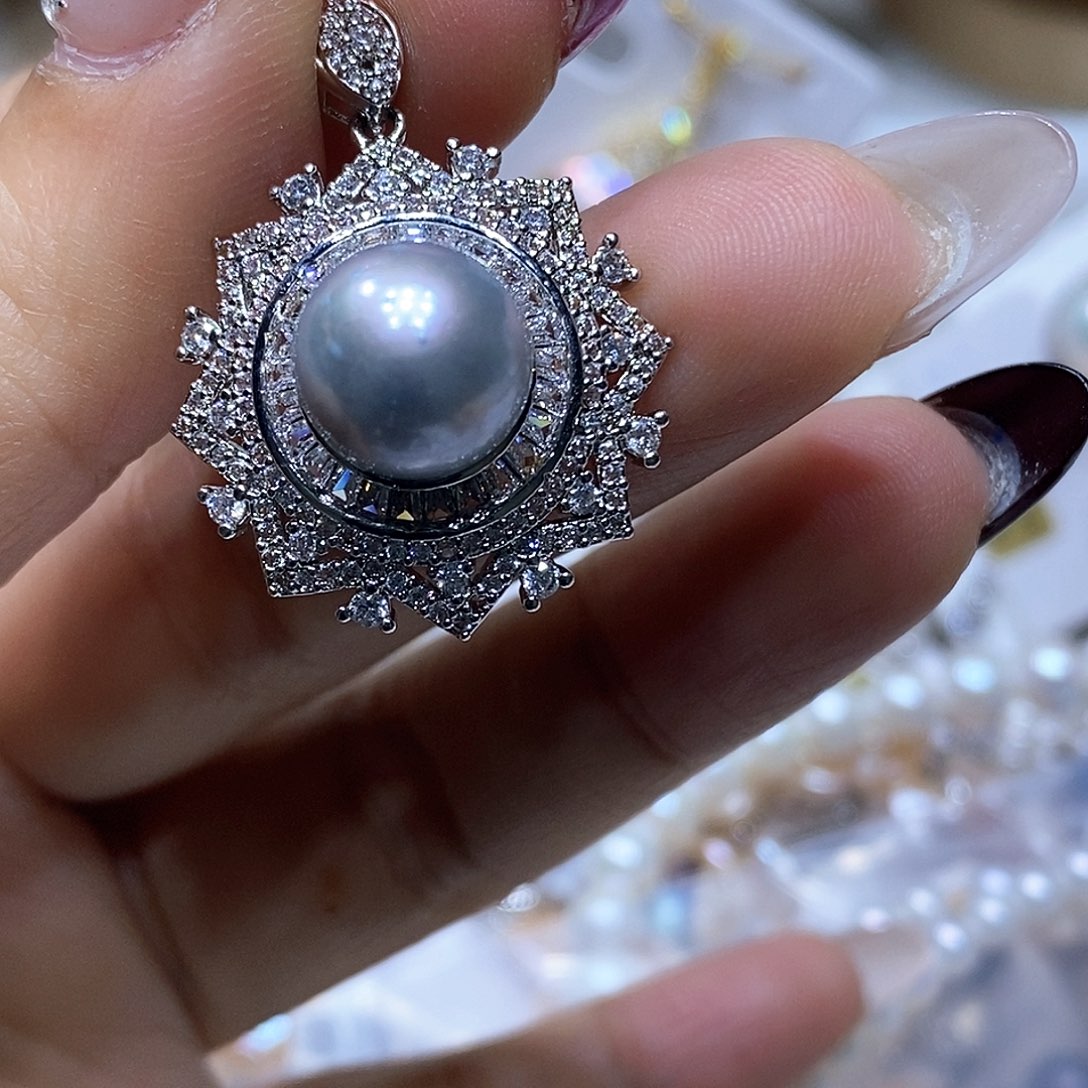 未镶嵌淡水珍珠耳钉