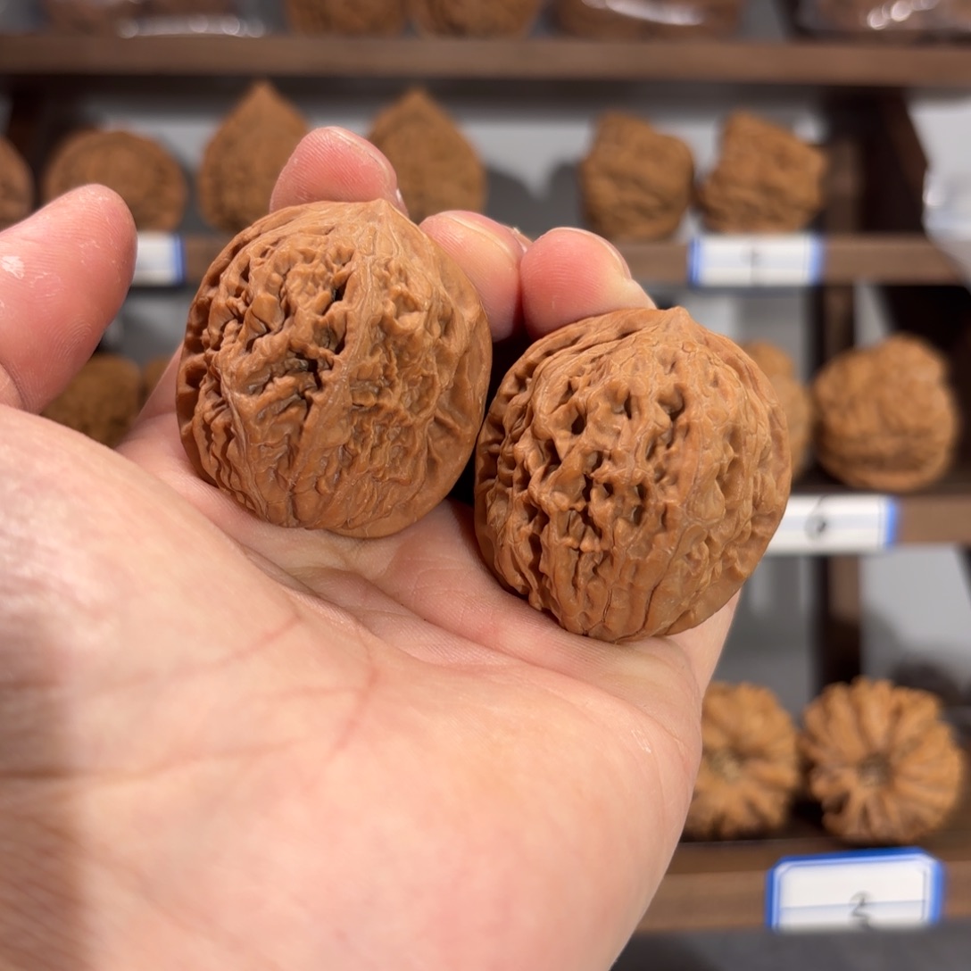 文玩核桃把件39凤凰台