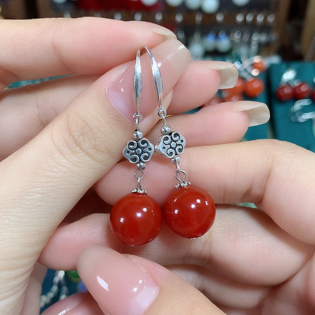 玛瑙/玉髓耳饰银S925镶嵌天然红玛瑙12mm左右（锦红）
