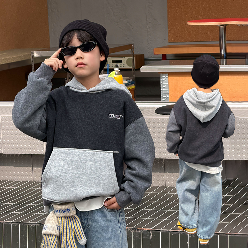 【依妈家】儿童冬季加厚加绒拼色字母连帽卫衣男童25K119