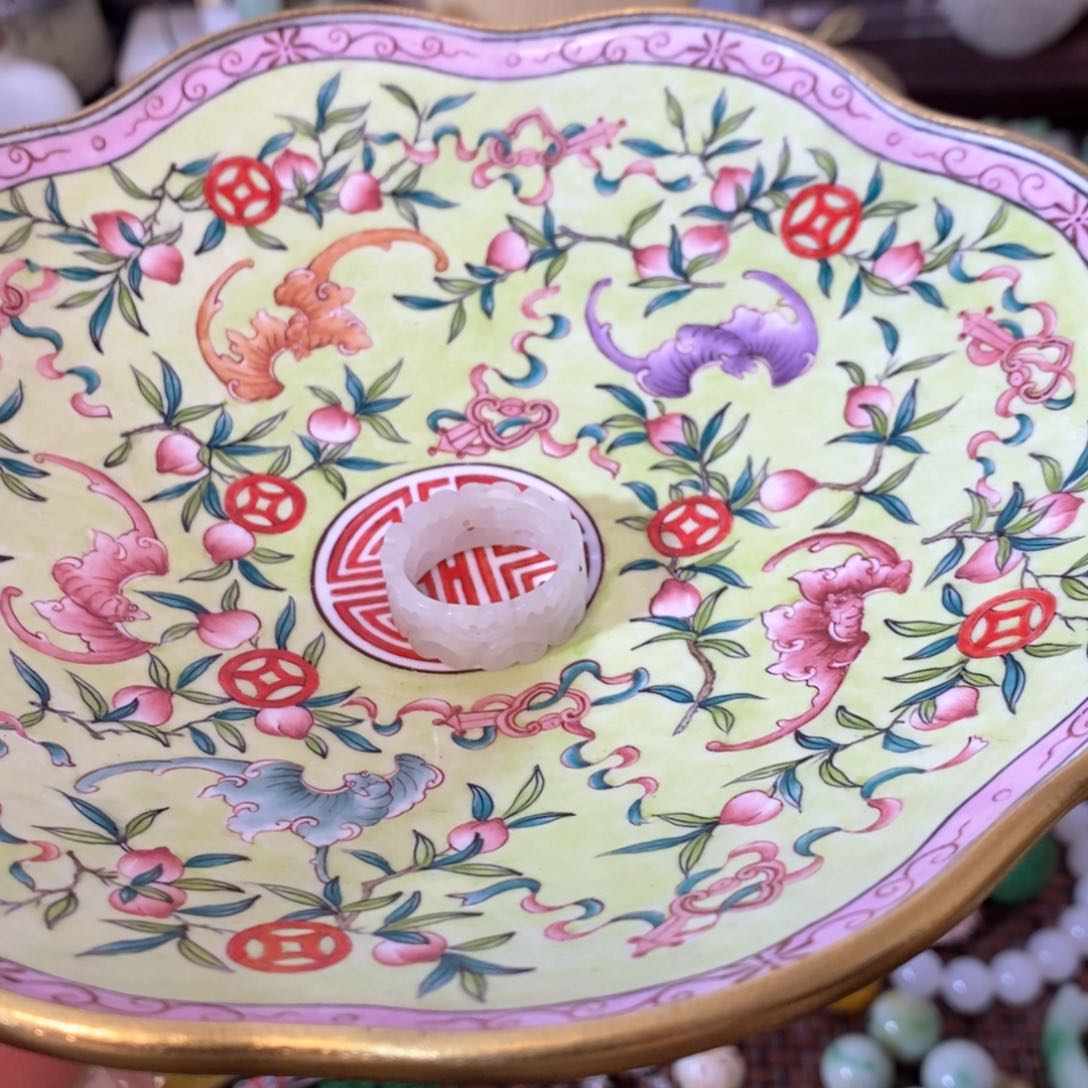 摆件太**?瓷器摆件漂亮漂亮