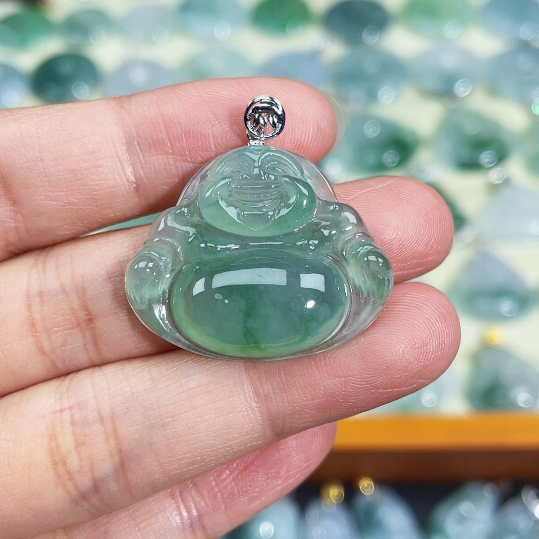 翡翠颈饰18K金镶嵌吊坠