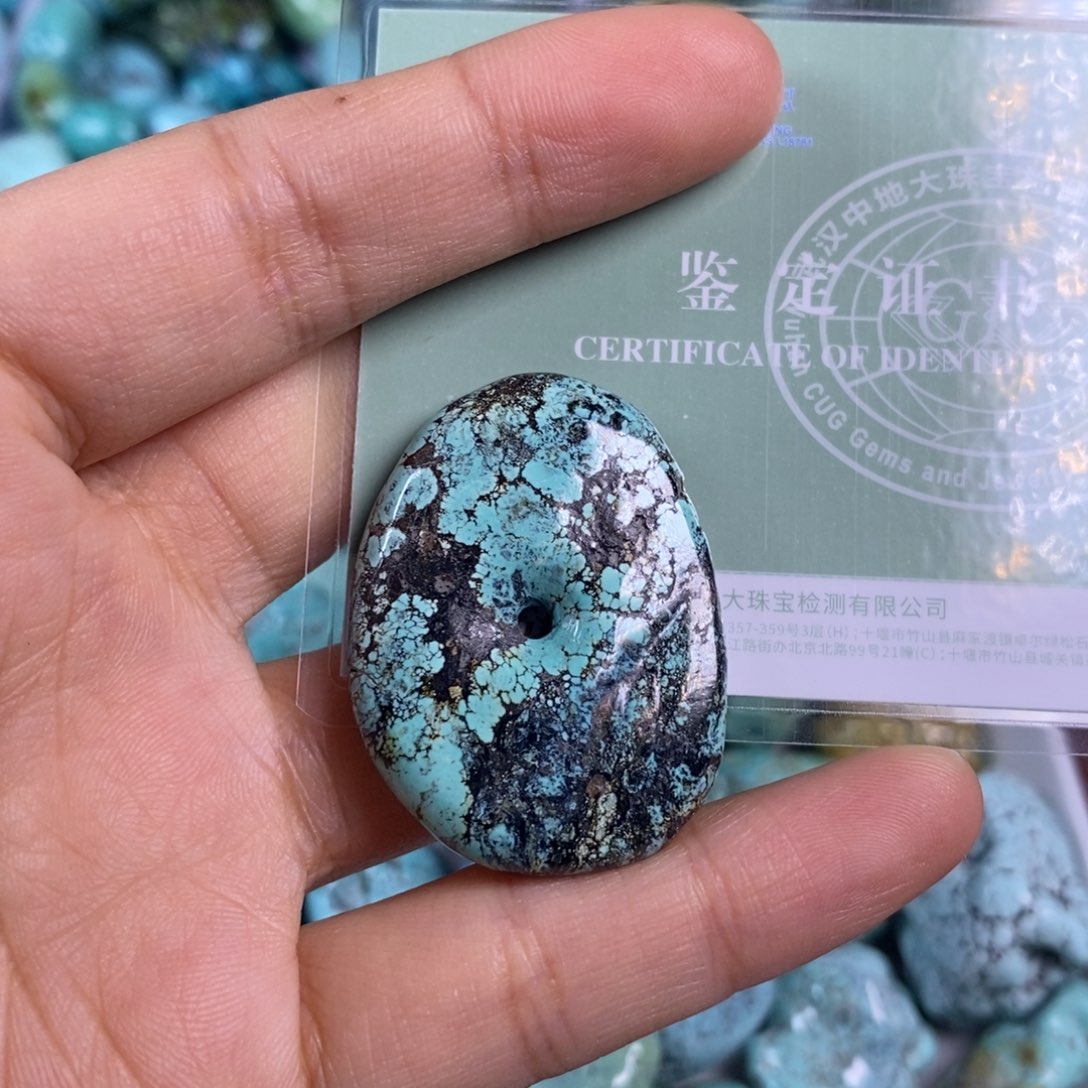 绿松石未镶嵌颈饰