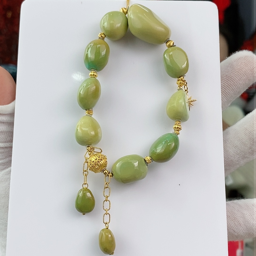 绿松石珠宝奇石18K金镶嵌