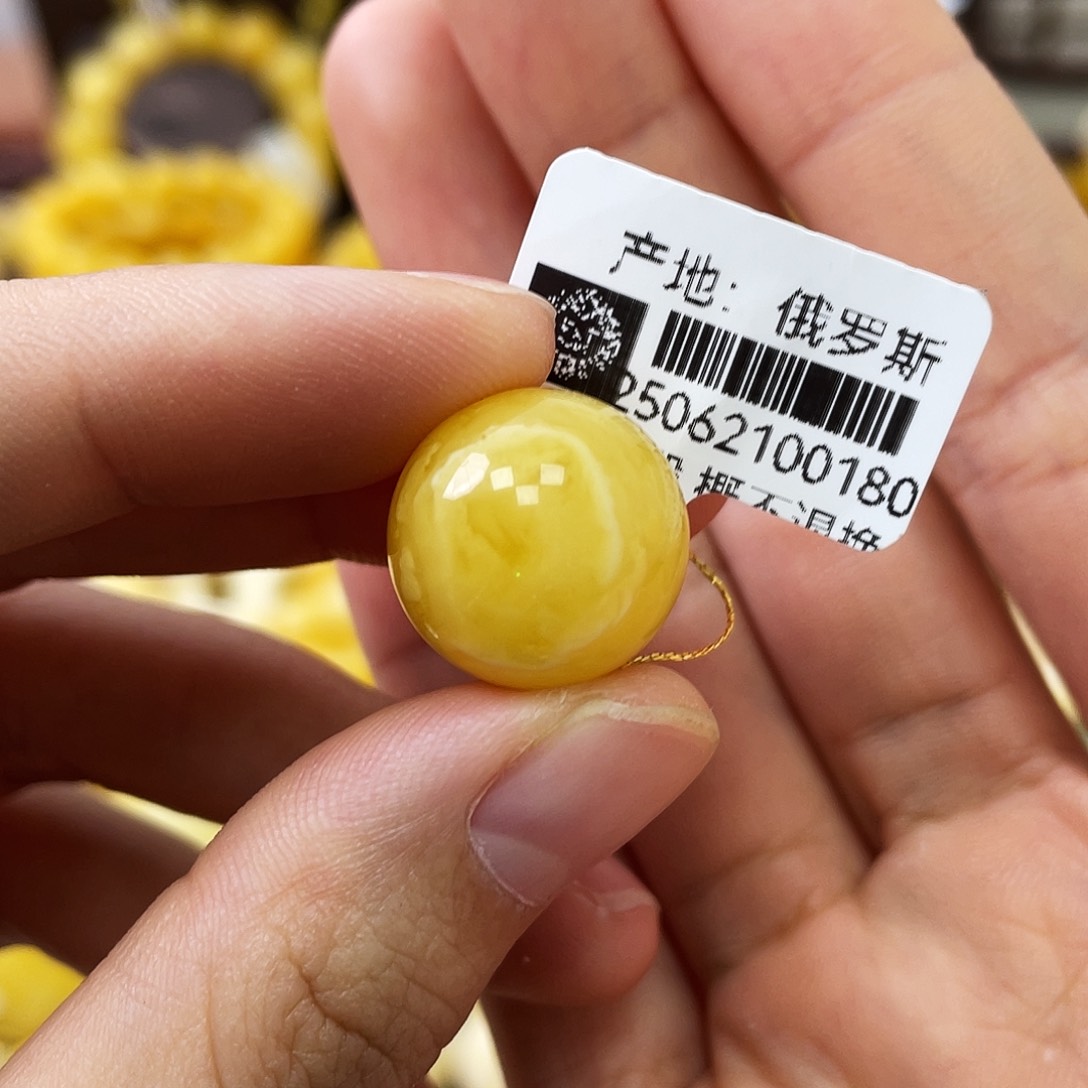 裸石琥珀未镶嵌￴****ㅤ16.1mm浓蜡溶洞妖花