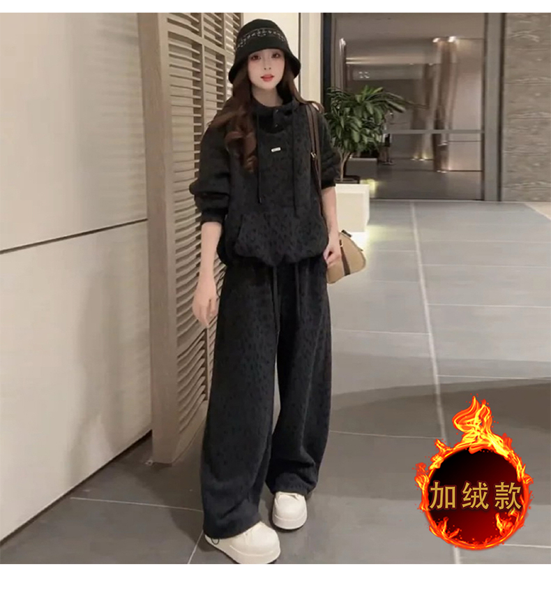 2025新年新款套装女秋冬加绒入冬漂亮出片衣服冬季炸街一整套女装