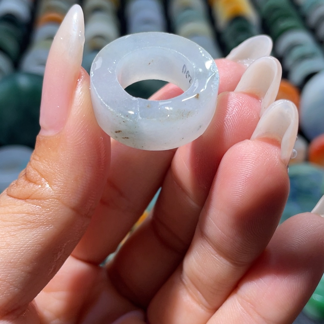 定制翡翠未镶嵌天然翡翠8-15圈