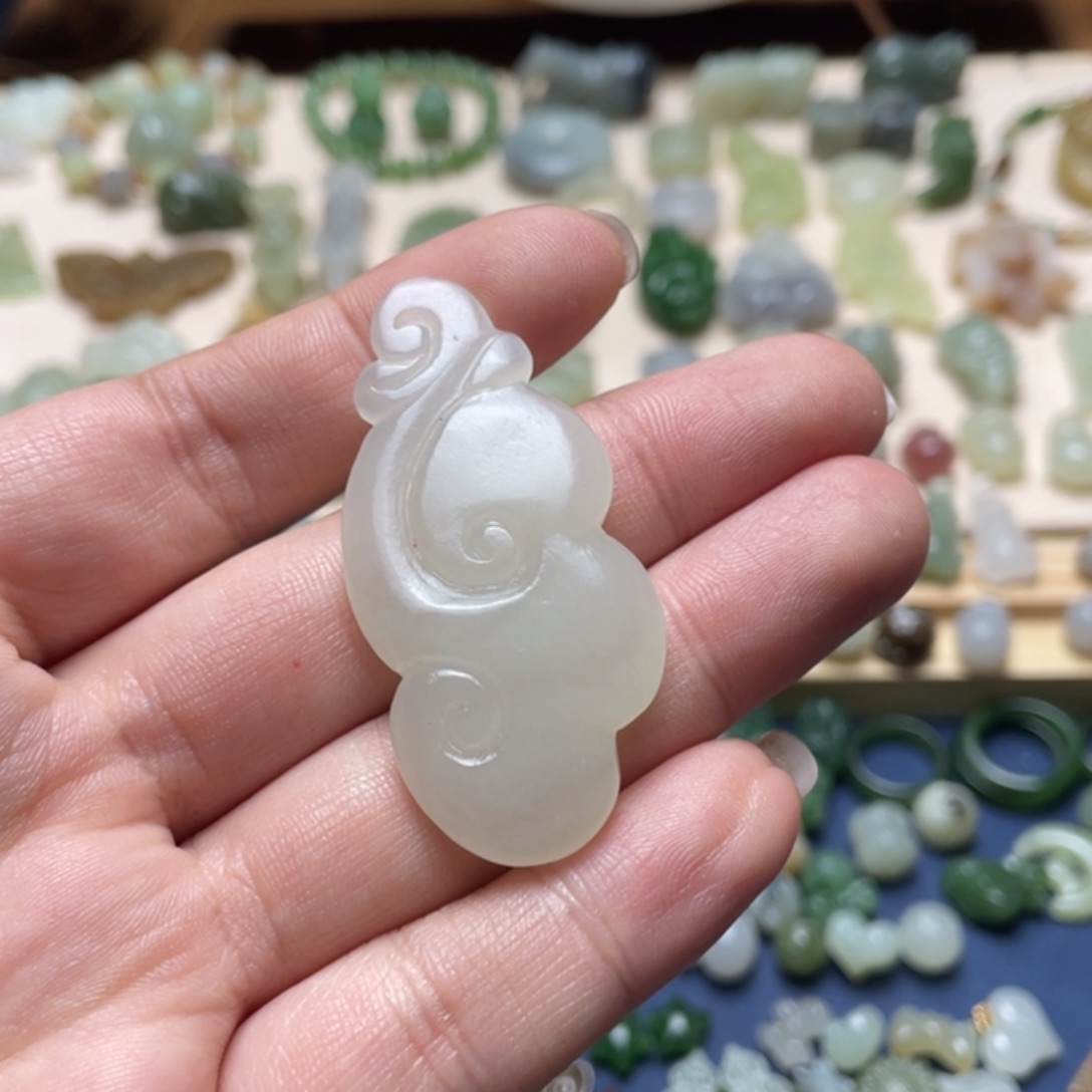 和田玉足银镶嵌吊坠(不含链)