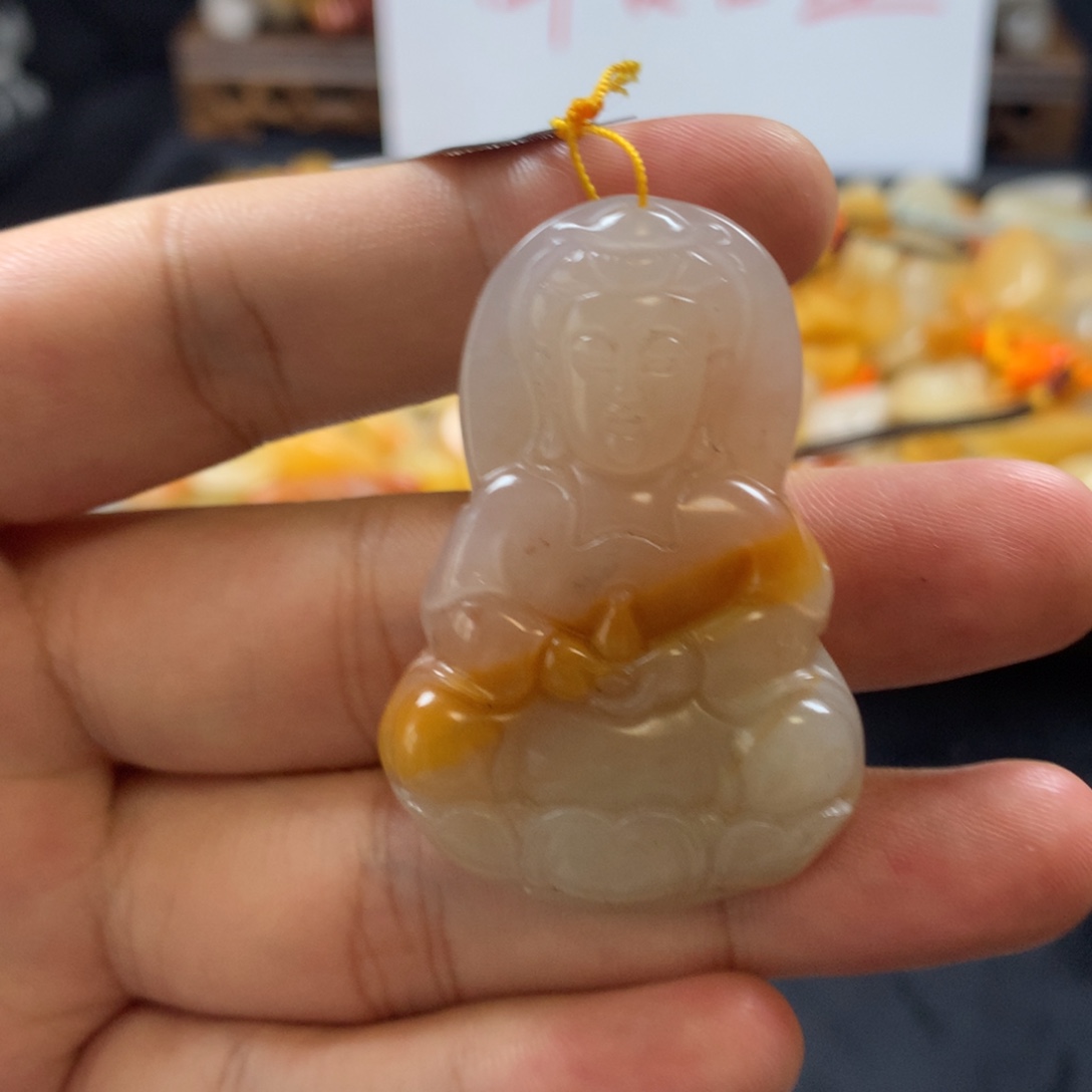 石英质玉（黄龙玉）未镶嵌手镯