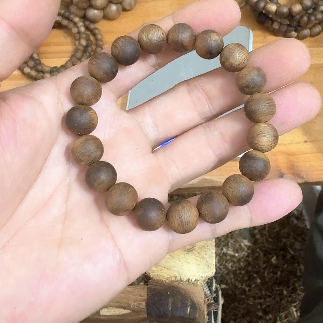 沉香手串棋楠沉香手串卡1.0mm7.1克单圈