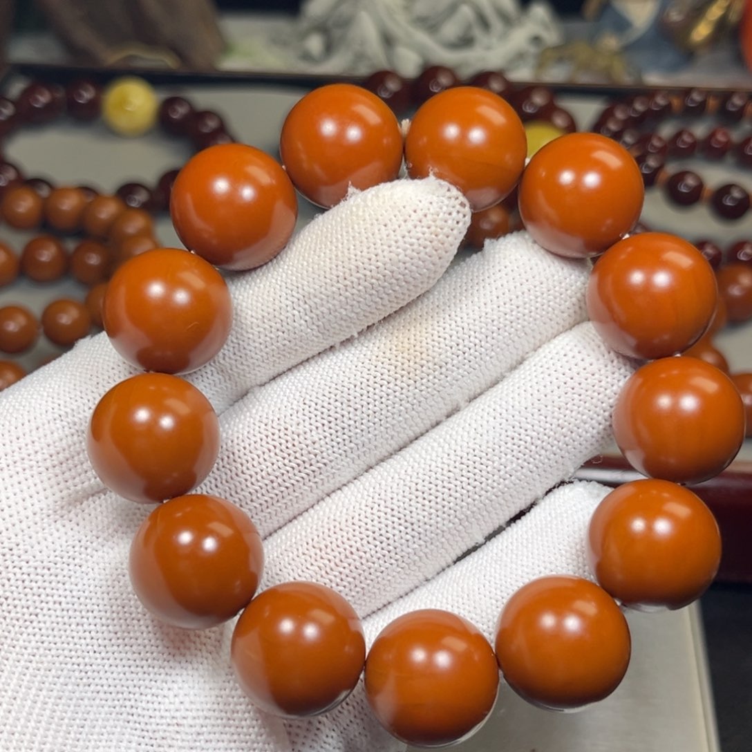 L***H橄榄核吊坠18树王铁核精品