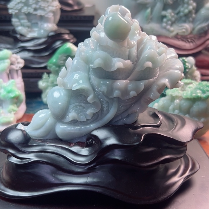 翡翠摆件未镶嵌翡翠