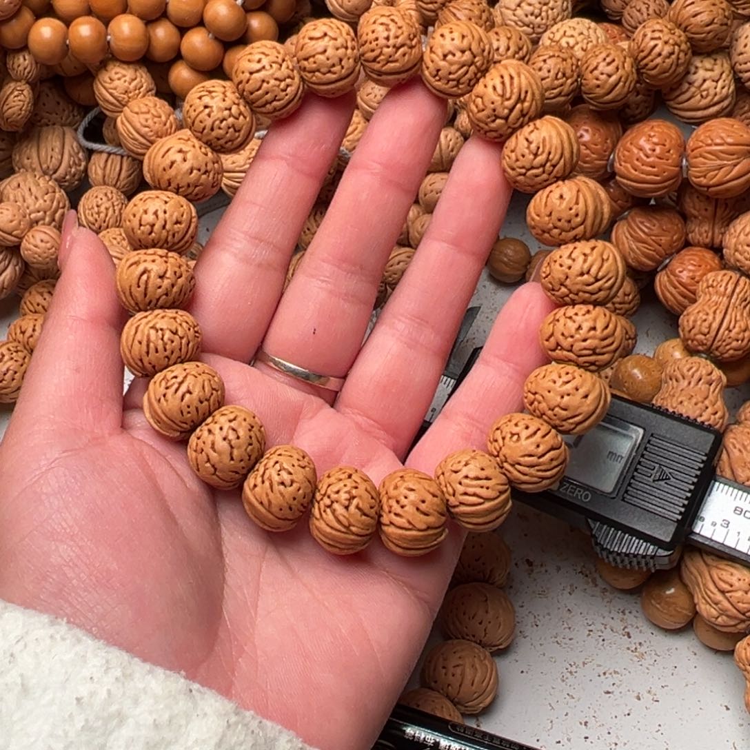 16尺寸树王纽扣桃核