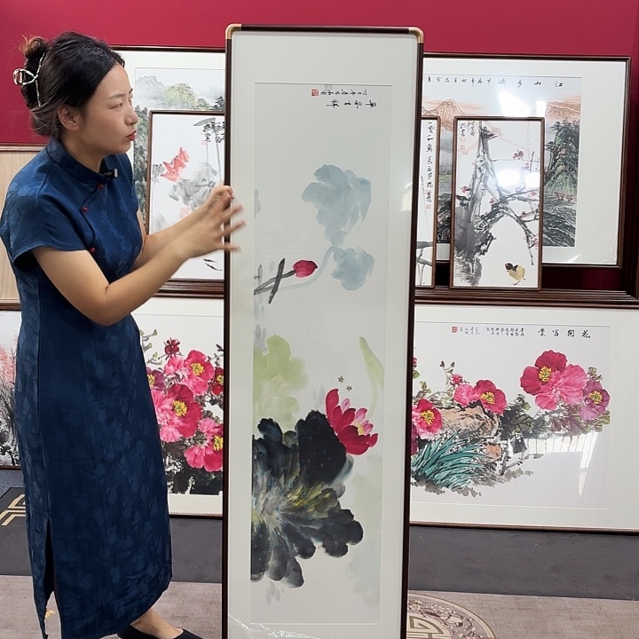国画手绘带框作品
