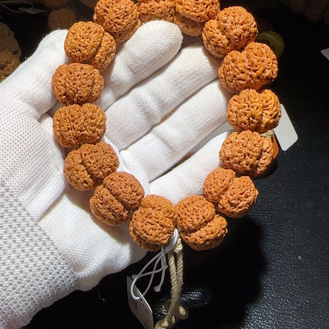 吊坠金刚菩提24深沟龙脊大梅花