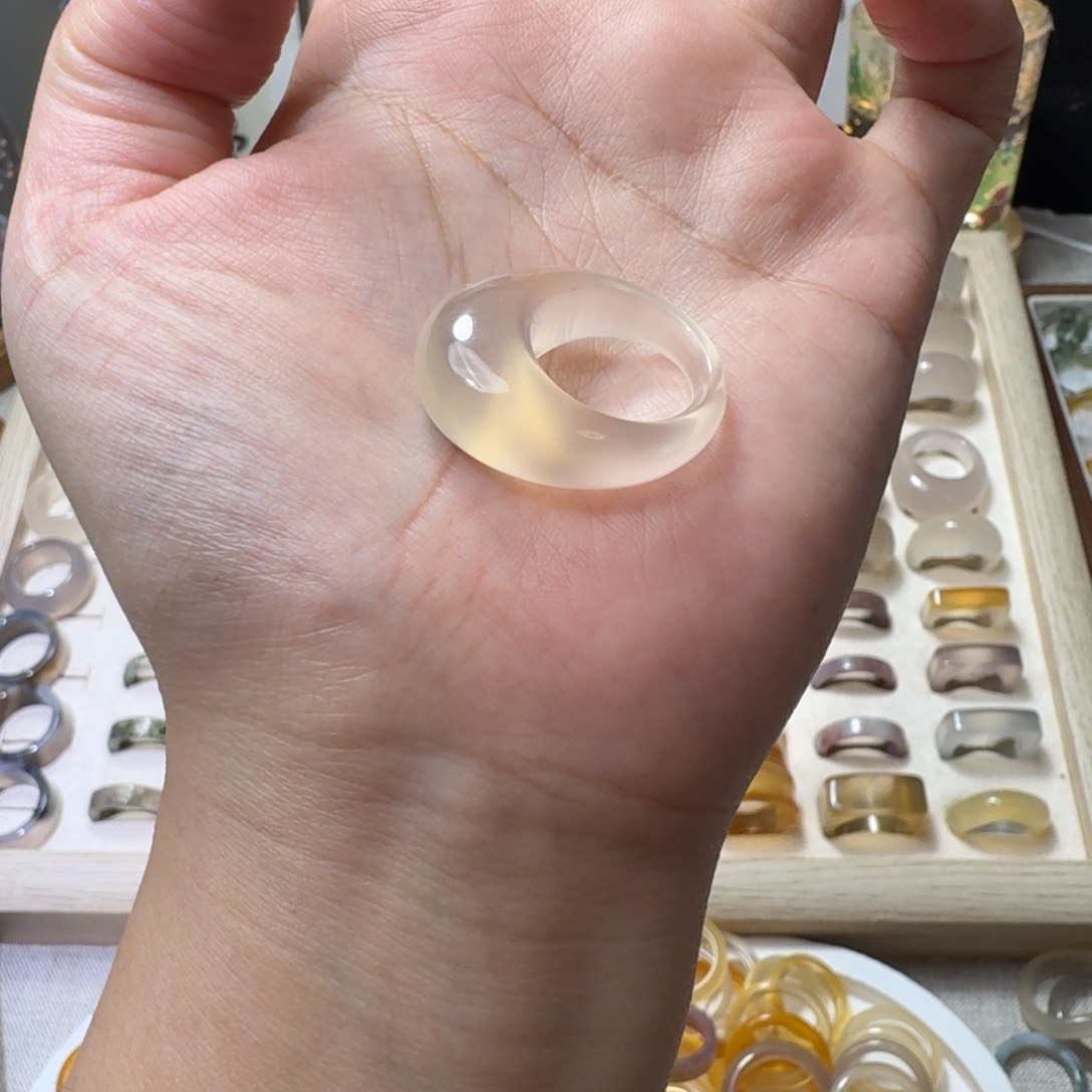 未镶嵌戒指玛瑙/玉髓820港13微瑕福利不退换