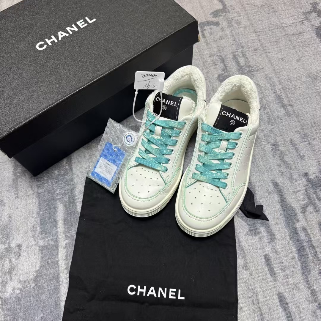 99新/Chanel/香奈儿/葡萄籽奢潮/LOW top板鞋白蓝色/36.5码