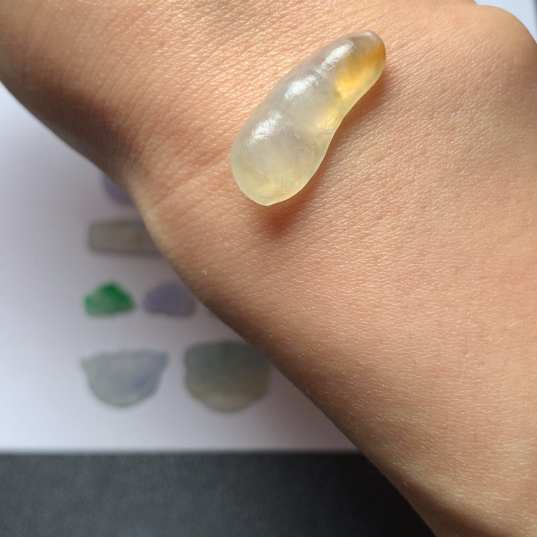 定制翡翠未镶嵌缅甸翡翠A货豆子