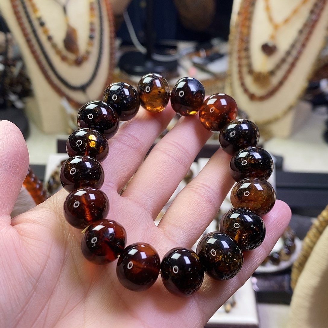 琥珀未镶嵌裸石血蜡花15放大漏