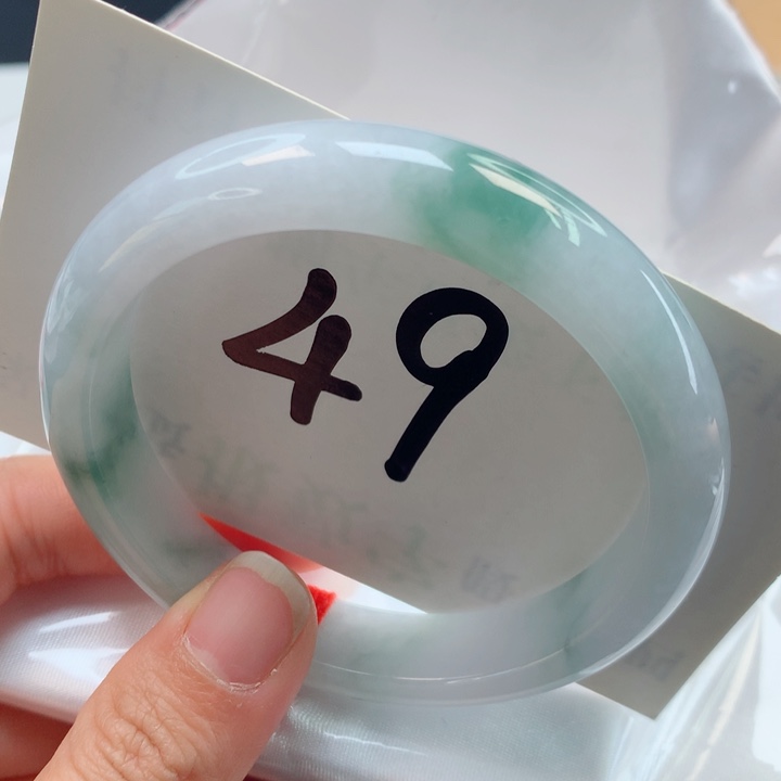 翡翠手镯未镶嵌高货微瑕