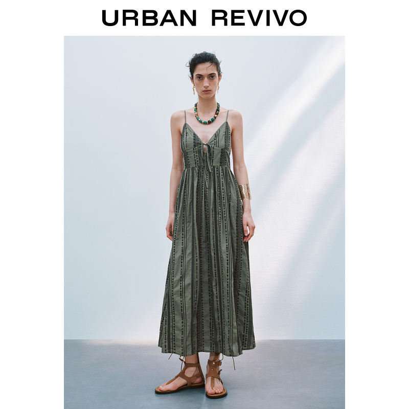 UR2025夏季新款女度假波嬉风印花流苏系带连衣裙UWH750034